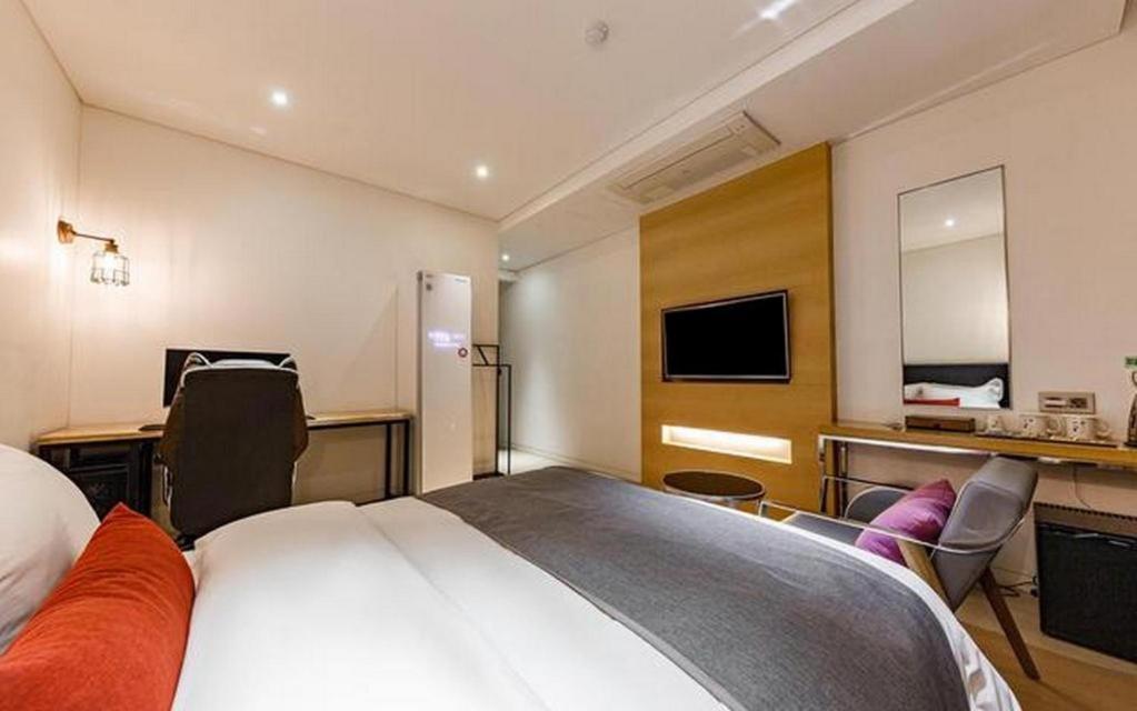 Daejeon Namoo Hotel Exterior photo