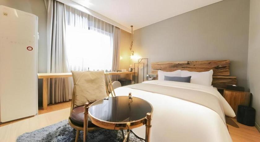 Daejeon Namoo Hotel Exterior photo